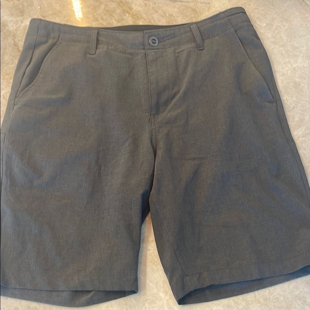 Volcom Gray Flat Front Shorts Casual Lightweight Design 4 way stretch